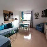 Σπίτι διακοπών Oasis Waves House