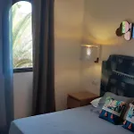 Oasis Waves House Κοραλέχο