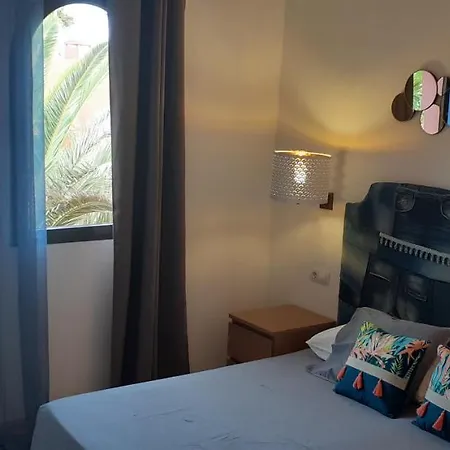 Oasis Waves House Corralejo