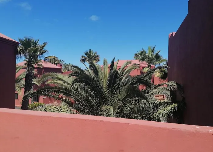 Oasis Waves House Feriehus *